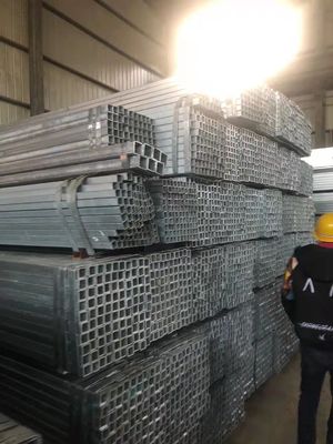 1.5x1.5 дюйма квадратный прямоугольник полые железные трубы сварные черные оцинкованные квадратные трубы для небольших инструментов Производственный процесс