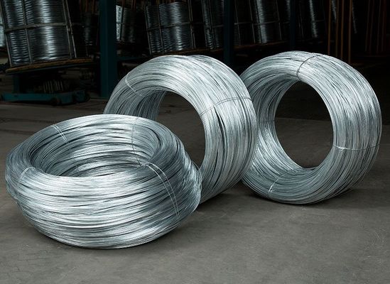 Конкурентоспособная стальная проволока Q195 Q235 горячо оцинкованный 2,5 мм материал с и 19 проволока защиту нитей