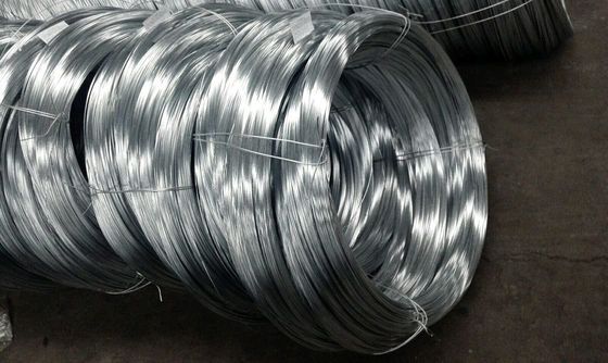 Конкурентоспособная стальная проволока Q195 Q235 горячо оцинкованный 2,5 мм материал с и 19 проволока защиту нитей
