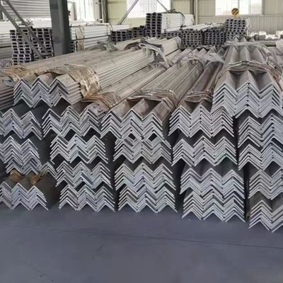 Q235/Q345/SS400/ST37-2/ST52/Q420/Q460/S235JR/S275JR/S355JR Угловая стойка для строительства зданий и машин
