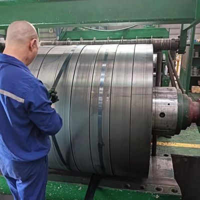 Технология горячего проката ASTM A57 A36 Ss400 Dx51d Dx52D Q295 Q235 Среднеуглеродная HRC стальная катушка с режущим сервисом