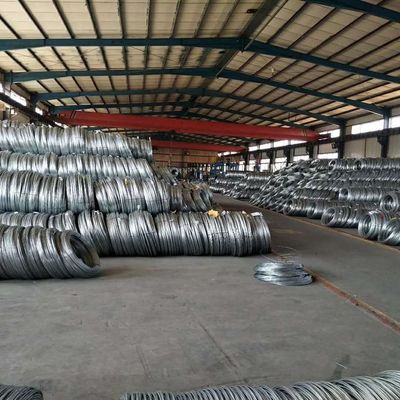 JIS Standard 2mm Diameter 500MPa Прочность на растяжение Точная оцинкованная проволока для сварки в компактной упаковке