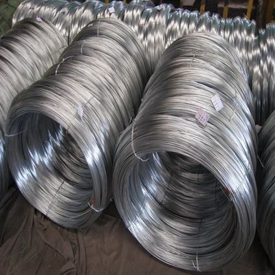 JIS Standard 2mm Diameter 500MPa Прочность на растяжение Точная оцинкованная проволока для сварки в компактной упаковке