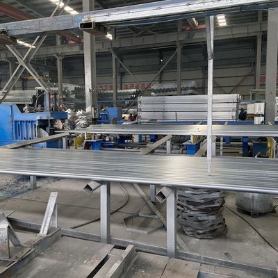 Отличная коррозионная стойкость API трубы толщина 1,2-2 мм 6x6 дюймов оцинкованные квадратные стальные трубы с 0,8 мм цинковым покрытием