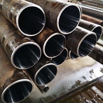 20 40 45 ASTM A106/A53/A192 Gr. B A106b ERW Бесшовные стальные трубы для строительных материалов Толерантность ± 1% Толщина 1mm-20mm