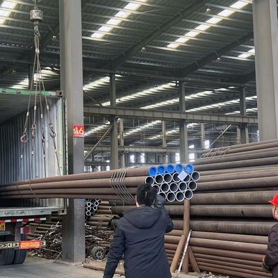 20 40 45 ASTM A106/A53/A192 Gr. B A106b ERW Бесшовные стальные трубы для строительных материалов Толерантность ± 1% Толщина 1mm-20mm