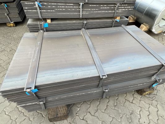 Ширина 800-1500 мм Пластины из углеродной стали с горячим прокатами A36 Ss400 Q235 Q355 Q345 1 мм 2 мм 3 мм толщиной для обработки декоулинга